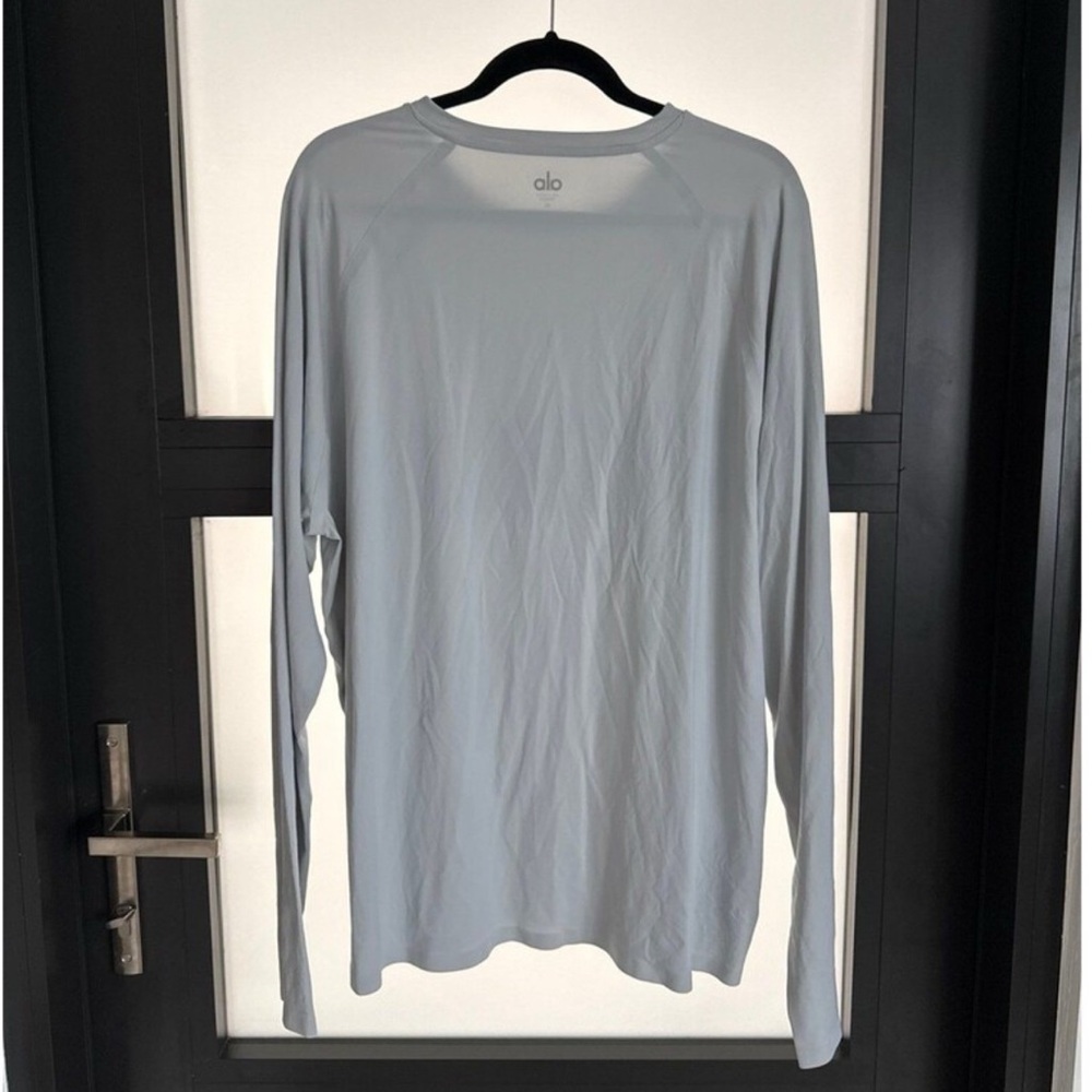 alo yoga men’s size XL
